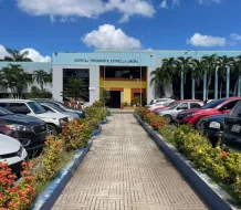 Hospital Estrella Ureña en Santiago paraliza servicios médicos por fallos eléctricos internos