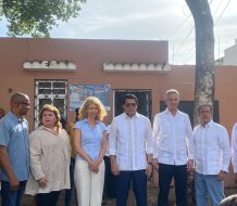 Ministro de Turismo deja iniciadas las obras del Programa de Mejoramiento de Viviendas en Ciudad Colonial