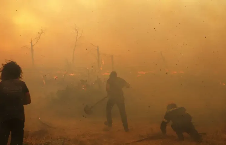 Incendios se extienden por toda Grecia