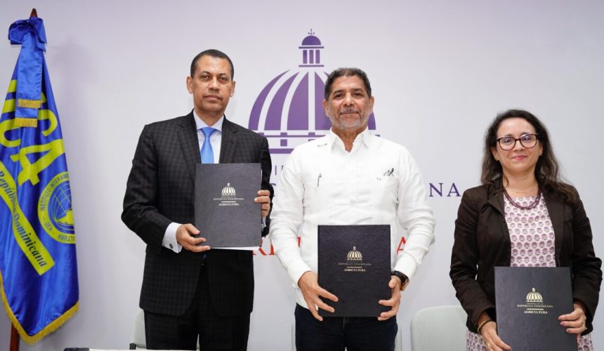 Impulsan alianza para transformar digitalmente la agricultura en RD