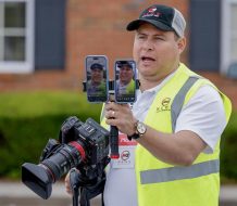 Desestiman todos los cargos contra periodista salvadoreño detenido por Inmigración en EEUU