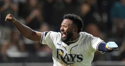 Junior Caminero conecta su jonrón número 21 de la temporada en la MLB