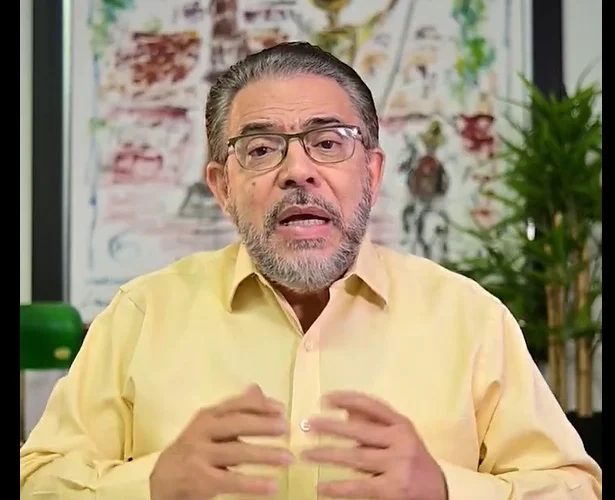 Guillermo Moreno afirma acuerdo entre Alianza País y el PRM concluyó el 19 de mayo