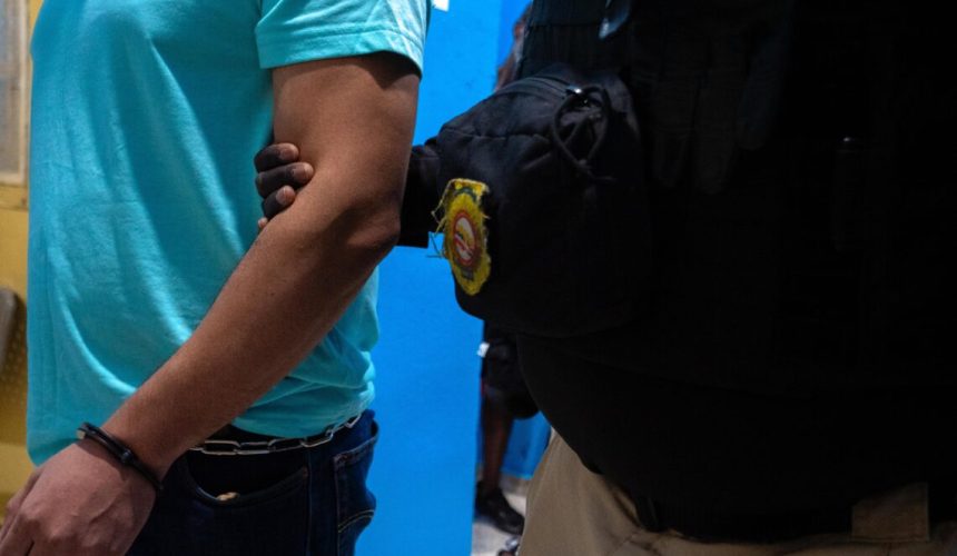 Extraditan dominicano acusado de tráfico con metanfetaminas en EE.UU.