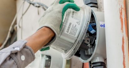 Dictan prisión preventiva a hombre acusado de robar medidores eléctricos de Edesur