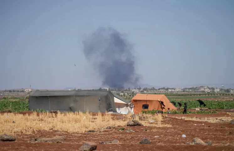 Israel bombardea el sur de Siria pese a alto el fuego local