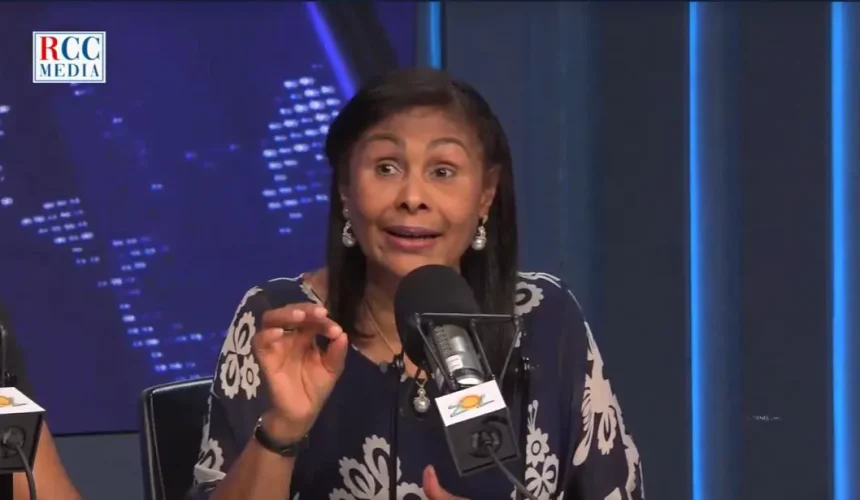 Doctora Soledad Mateo asegura que es verdad que el pollo es como la cocaína