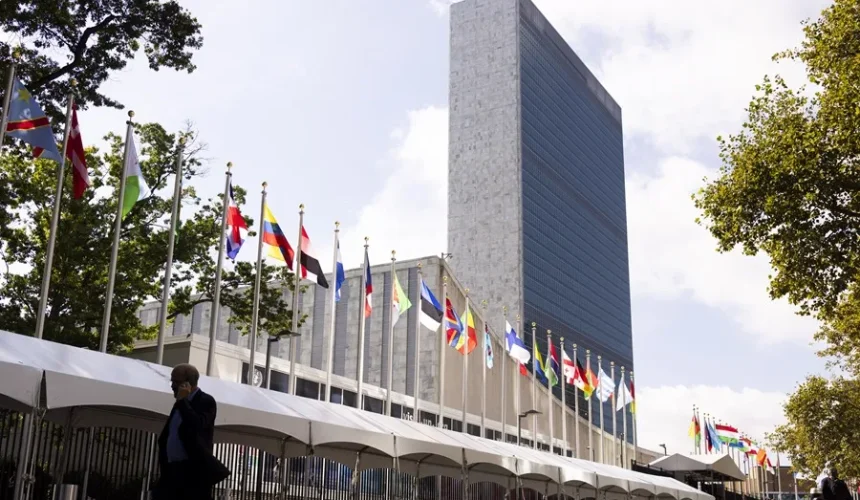 La ONU desvela detalles de su plan de recortes: nuevo presupuesto, reubicaciones y uso de inteligencia artificial