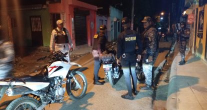 Detienen hombre y desmantelan presunto punto de drogas en Capotillo 