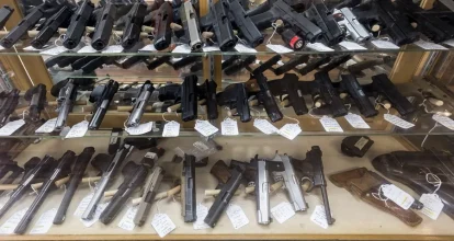 Más de 5.700 hispanos murieron por armas de fuego en EE.UU. en 2023