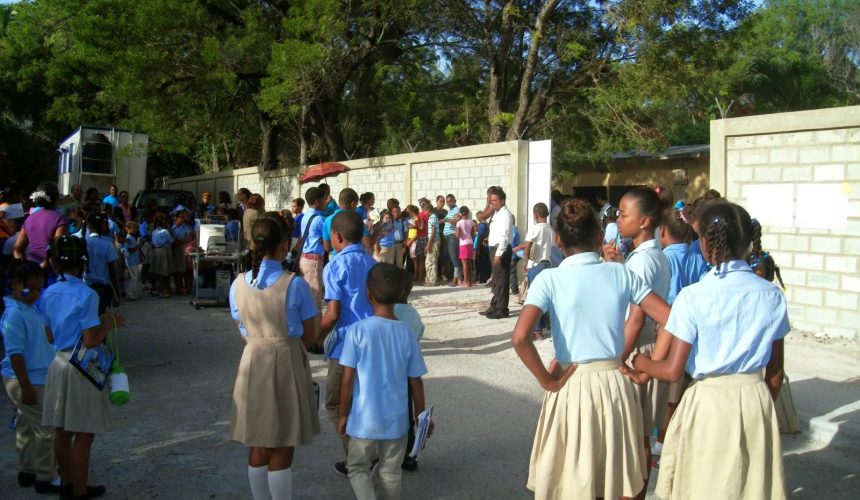 Aumento del 30 % en matrícula escolar por ingreso de niños desde los 3 años genera preocupación