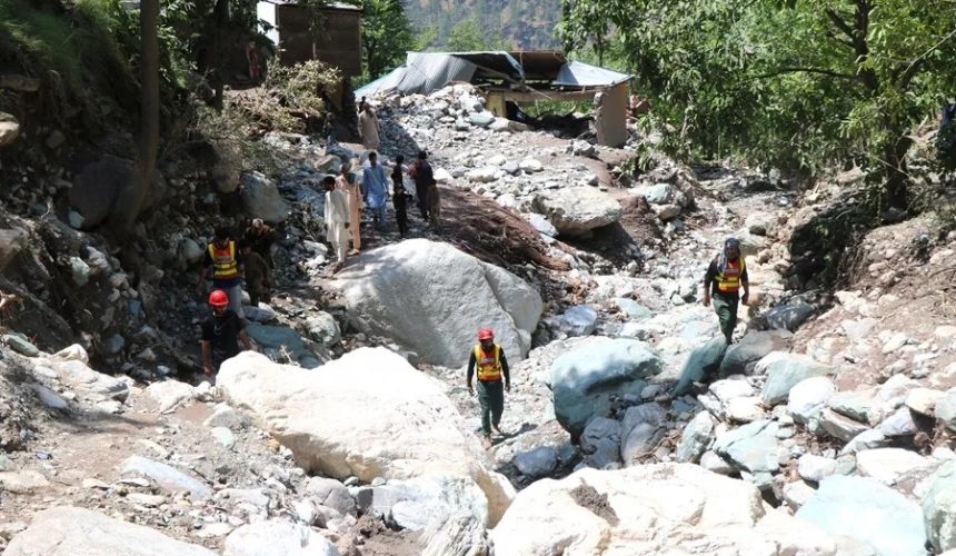 Al menos 57 muertos y 99 heridos por las lluvias del monzón en Pakistán en una semana