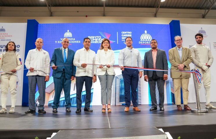 Gobierno entrega moderno Pabellón de Esgrima en el Centro Olímpico Juan Pablo Duarte