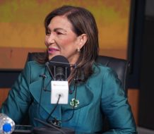 Cónsul dominicana en Miami sobre costos de servicios consulares: “Estamos más baratos que todos”