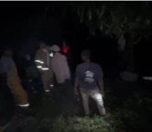 Encuentran a un hombre muerto y a su hijo herido en una finca de Monte Plata