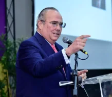 Charlie Mariotti al gobierno: “¿Dónde están los 775 millones de dólares de Aerodom?”