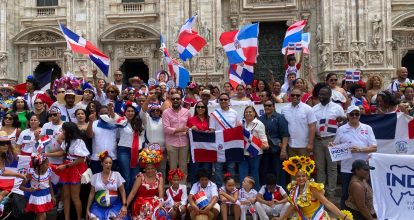 Cientos de criollos celebran la Parada Dominicana en Milano, Italia
