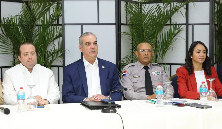 Abinader encabeza tareas asignadas en reunión de seguimiento al Plan de Seguridad Ciudadana