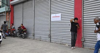 Comunidad china pide detener cierres masivos de negocios; denuncian pérdidas económicas