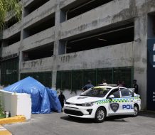 Hombre pierde la vida tras caer del sexto piso de Ágora Mall