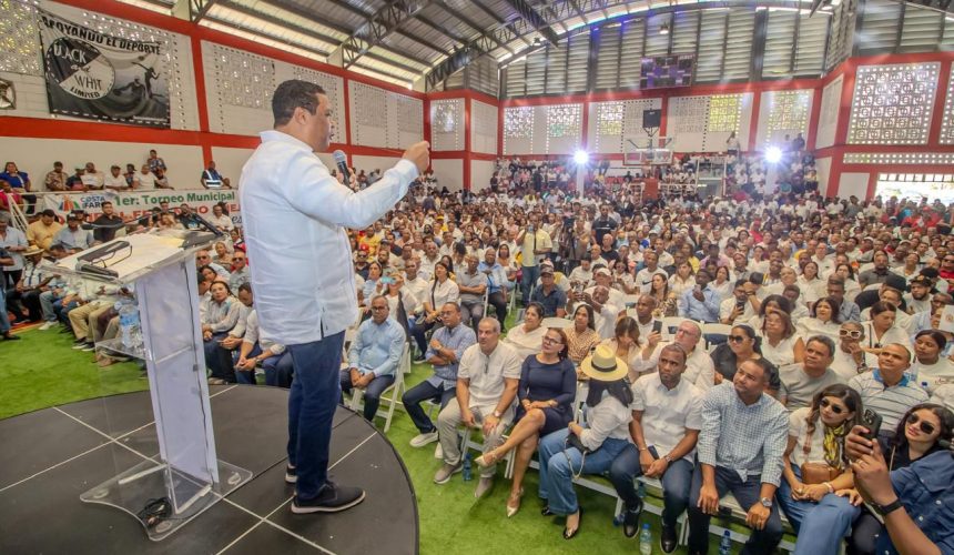 Movimiento Primero la Base lanza su estructura con respaldo masivo a Víctor D’Aza