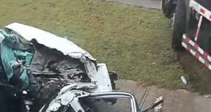 Tragedia en la Autopista de Coral: Un muerto y dos heridos tras accidente. 