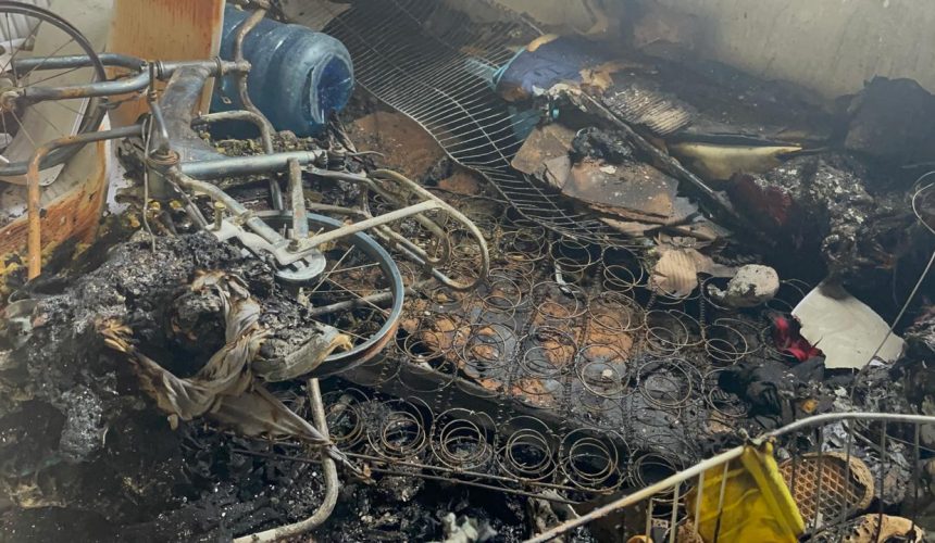 Dos niños resultan con quemaduras graves tras incendio en vivienda de Santiago