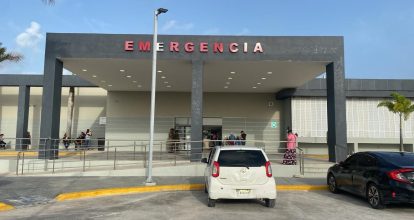 Rescatan a 17 personas tras naufragio en La Altagracia; más de 30 siguen desaparecidas