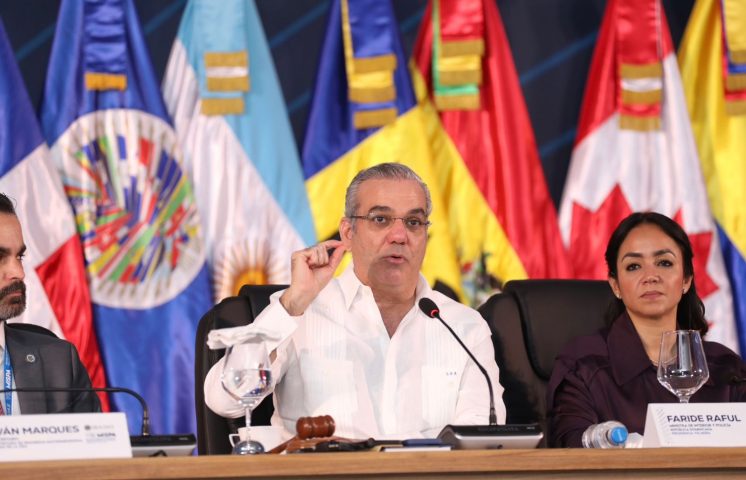 Luis Abinader: “El crimen no duerme, jamás debemos bajar la guardia”