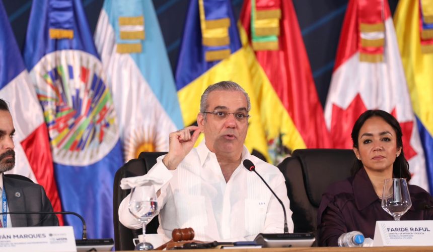 Luis Abinader: “El crimen no duerme, jamás debemos bajar la guardia”