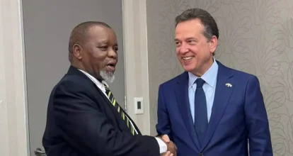 RD y Sudáfrica buscan alianza estratégica para explotar tierras raras