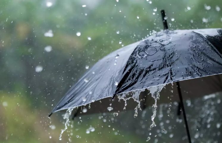 Se esperan algunas lluvias esta tarde por efectos de vaguada y onda tropical, informa Indomet 