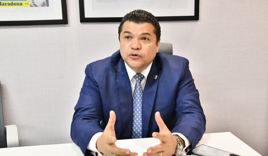 Tobías Crespo: 