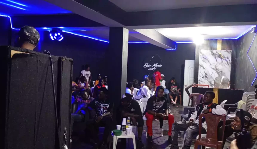 DGM apresa 27 extranjeros indocumentados sorprendidos en fiesta clandestina en Jarabacoa