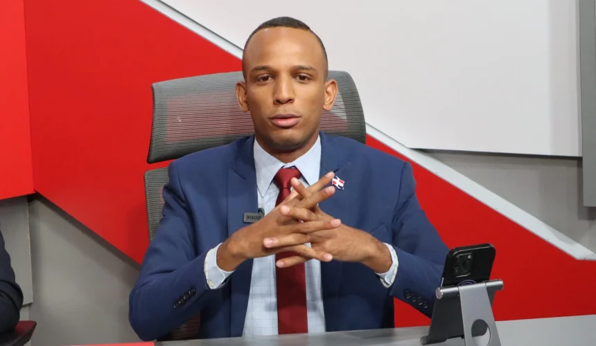 Reportan la desaparición del periodista Edward Ramírez