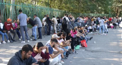 Migrantes en PR aseguran padecer desgaste mental tras políticas migratorias de Trump