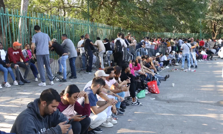 Migrantes en PR aseguran padecer desgaste mental tras políticas migratorias de Trump
