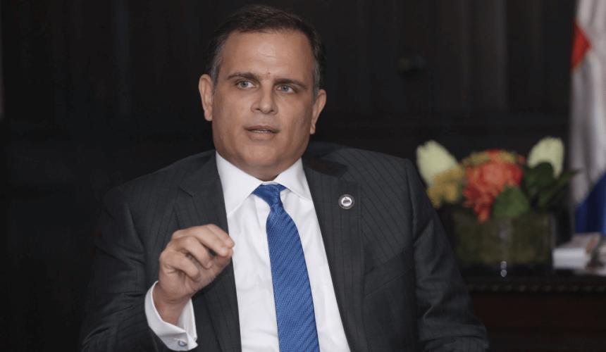 Jochi Vicente renunció al Ministerio de Hacienda el pasado 10 de julio