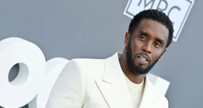 Juez deniega la libertad bajo fianza al rapero Sean Combs como pedía su defensa