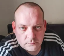 ¡Insólito! Un británico denuncia fue estafado con imagen de Jennifer Aniston creada con la IA