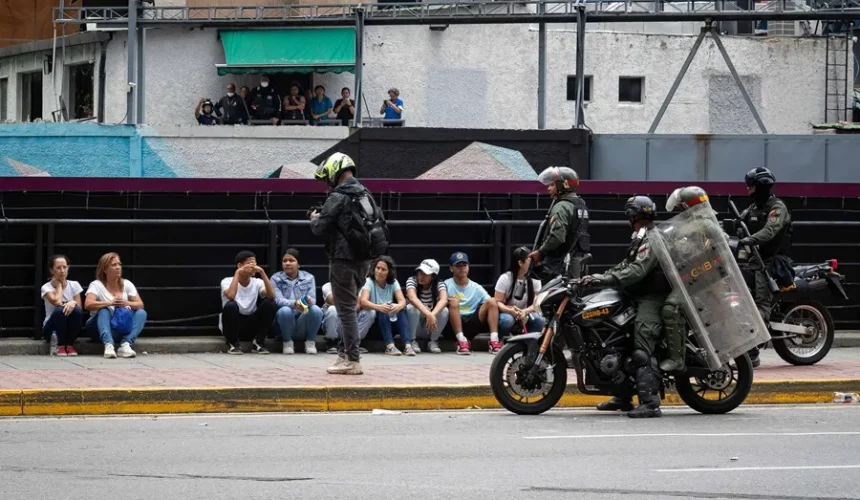 Amnistía Internacional ve un patrón de desapariciones forzadas en detenciones tras las presidenciales en Venezuela