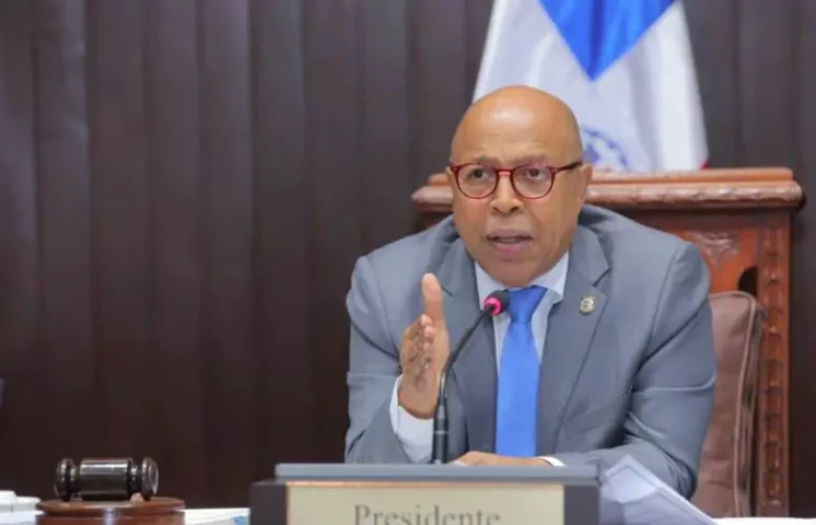 Diputados aprueban en primera lectura ley que penaliza equipos eléctricos ineficientes