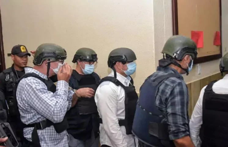 Imputados admiten cargos en caso de sobornos por RD$100 millones