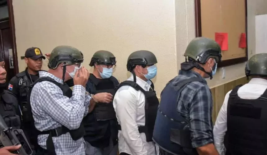Imputados admiten cargos en caso de sobornos por RD$100 millones