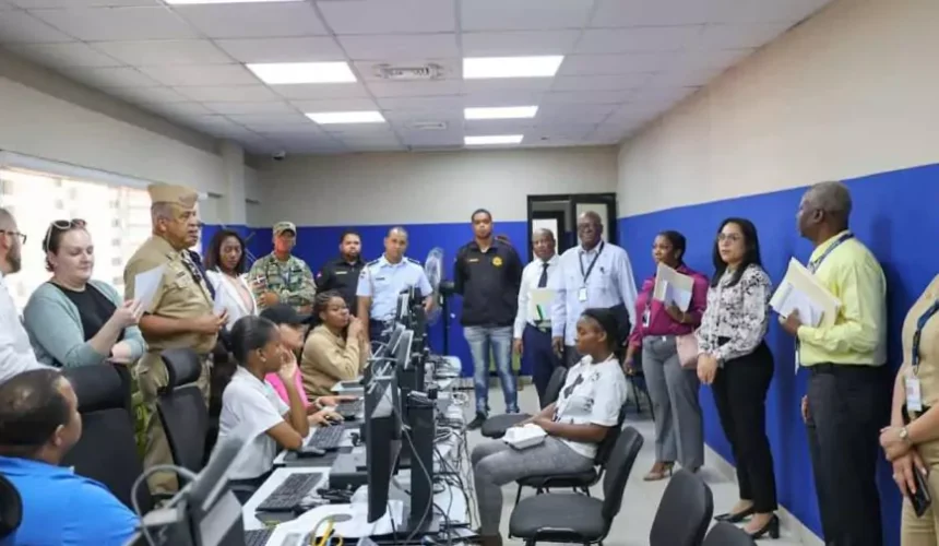 Embajada haitiana destaca cambios en centro de detención de migrantes en Haina