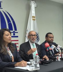 INABIE acoge resolución de la DGCP sobre adjudicación de zapatos; reevaluará 9 de 11 empresas