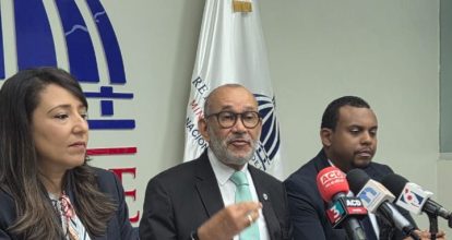 INABIE acoge resolución de la DGCP sobre adjudicación de zapatos; reevaluará 9 de 11 empresas