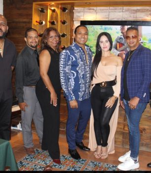 Héctor Gonz celebra 20 años de trayectoria musical con un concierto inolvidable en Hard Rock Café