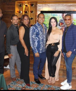 Héctor Gonz celebra 20 años de trayectoria musical con un concierto inolvidable en Hard Rock Café