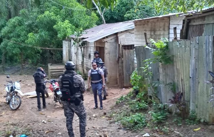 Ocupan presuntas drogas, dinero y equipos en operativos contra el microtráfico en Monte Plata